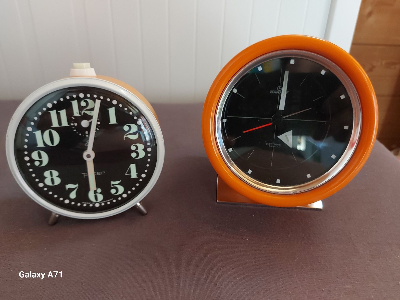 Sveglie: 4 Wecker u.a. Junghans Trivox, Reisewecker – Usato da Rumisberg venduto da AaronRodgers81 7