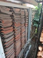 Dachziegel Ton rot gebraucht in gutem Zustand abzugeben