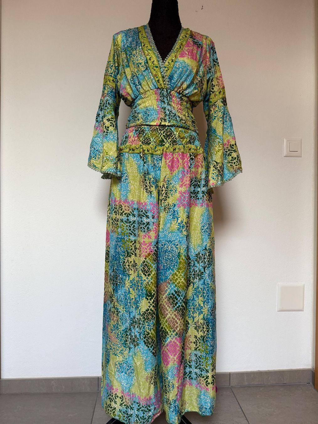 Kleider: Bohokleid zweiteilig aus Seide – Neu (gemäss Beschreibung) aus Sigriswil von ck56