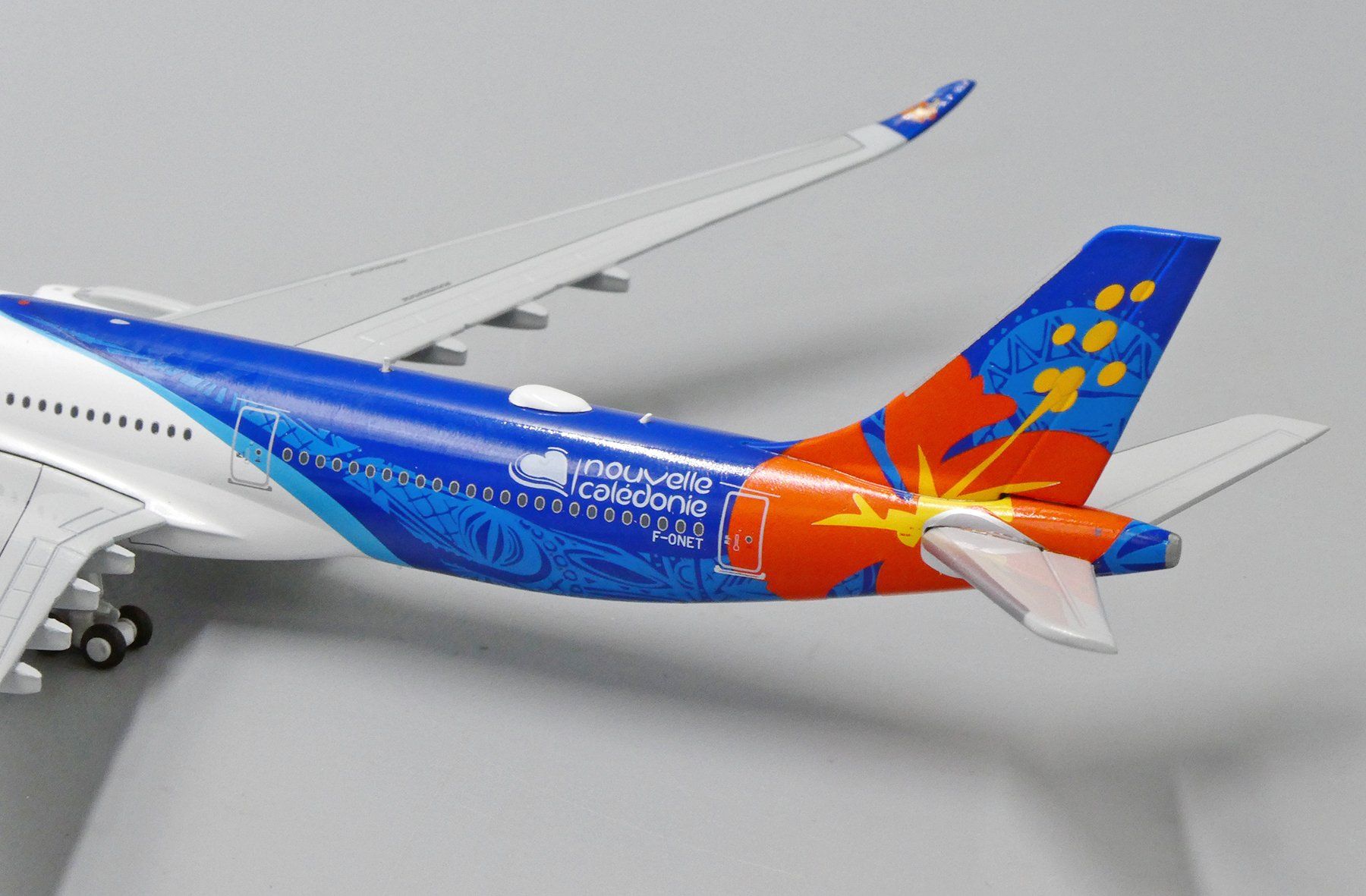 Airbus Kit di modellismo & Modellini statici: A330-900neo AIRCALIN – Nuovo e nell'imballaggio originale da Morges venduto da iljamuromez 4
