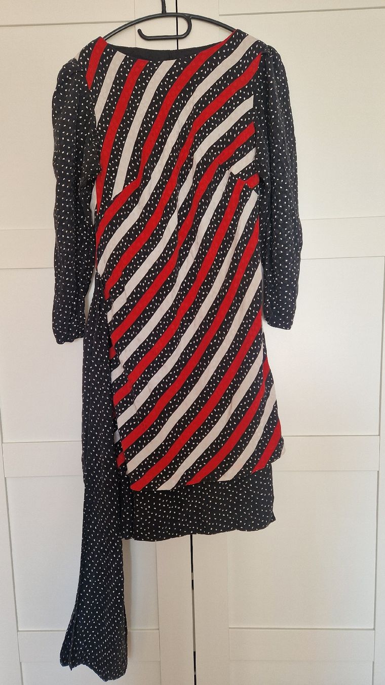 Vestiti: Robe vintage taille 36 -  – Usato da Pully venduto da Patriciaeve