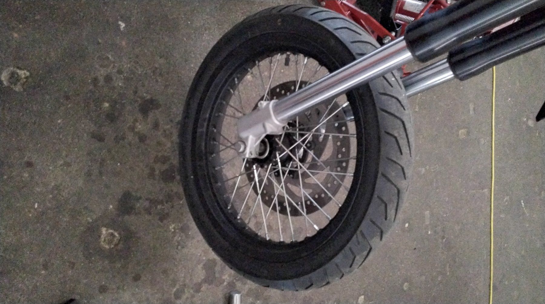 Malaguti Tutti i ricambio per moto: Malaguti XSM 125 vorderrad – Usato da winterthur venduto da Funbikes
