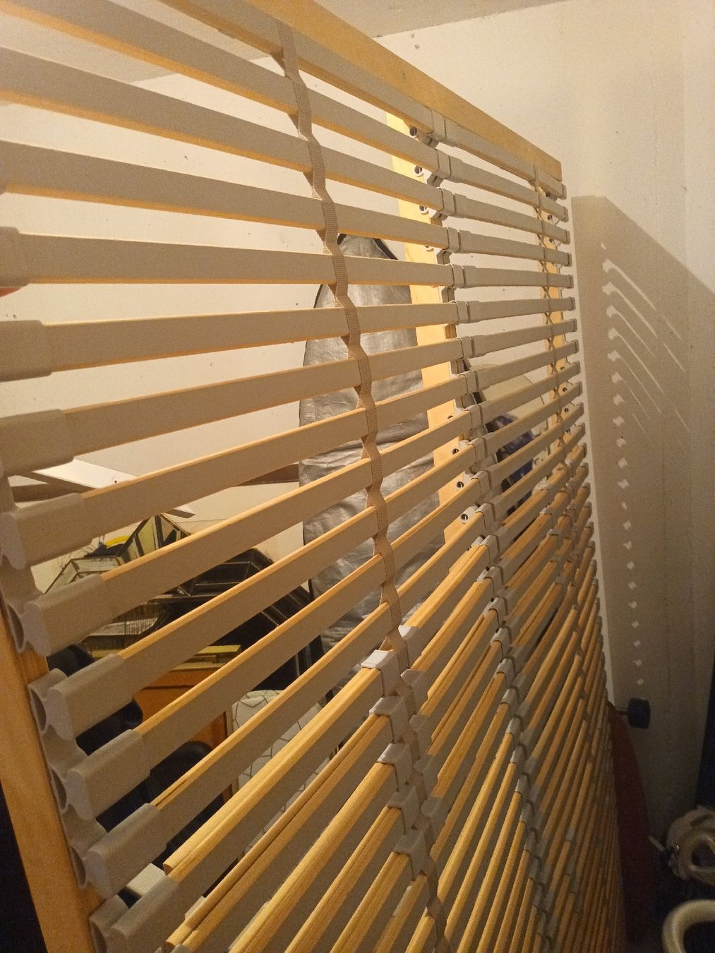 Betten: Bettrost 140cm – Gebraucht aus Dübendorf von selestrine 2