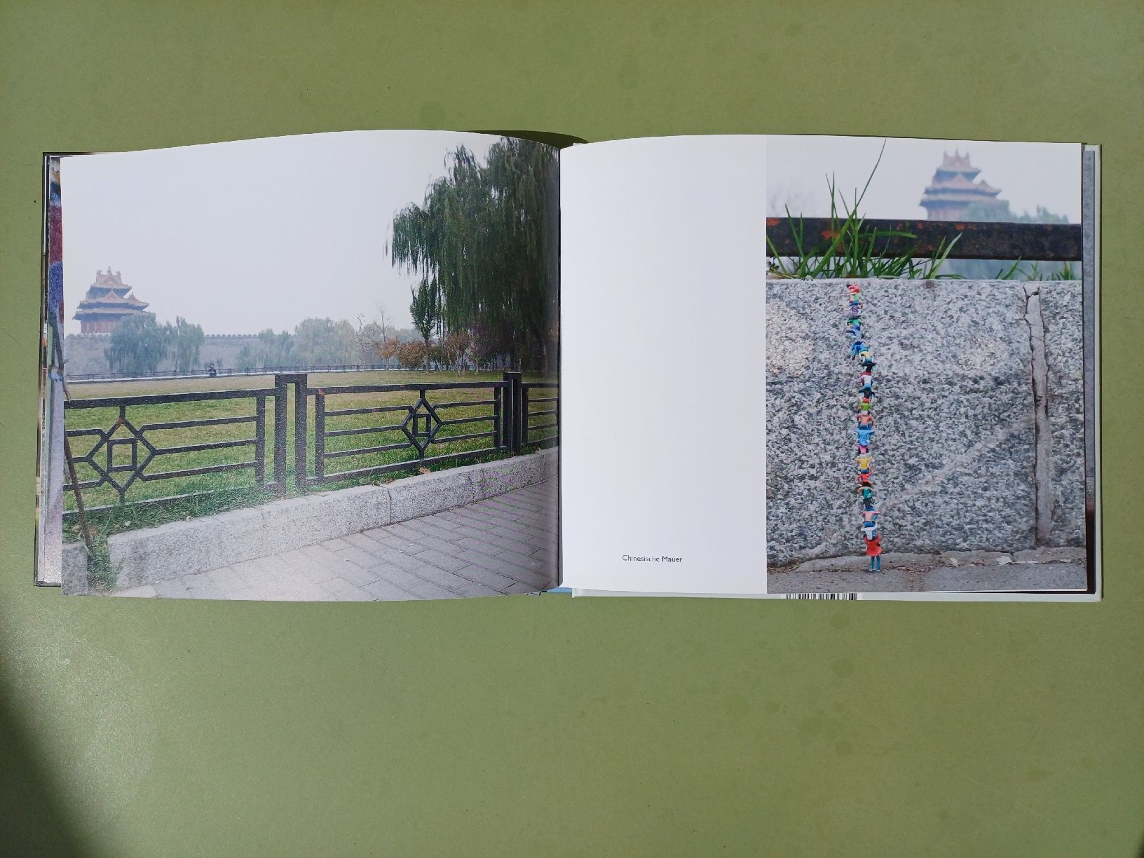 Libri: Slinkachu "Kleine Leute in der weiten Welt"   – Usato da Begnins venduto da Drastic-Sound 3