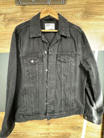 Denim Jeansjacke Schwarz