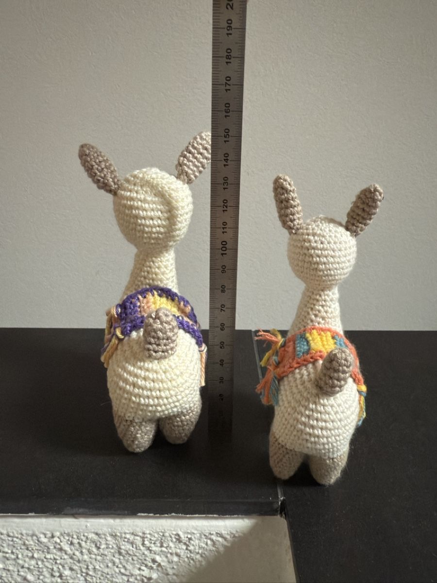 Giocattoli: Handgemachte Häkel Lamas, 2er Set – Nuovo (secondo la descrizione) da Sarmenstorf venduto da Nathaliie_21 4
