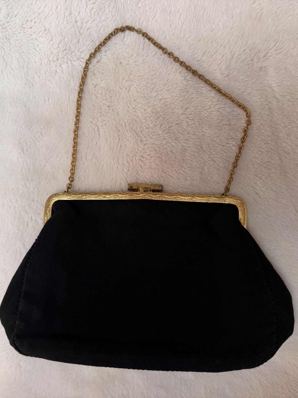 Borse da donna: Antike Handtasche mit Kette – Usato da Würenlos venduto da JRP_71 4