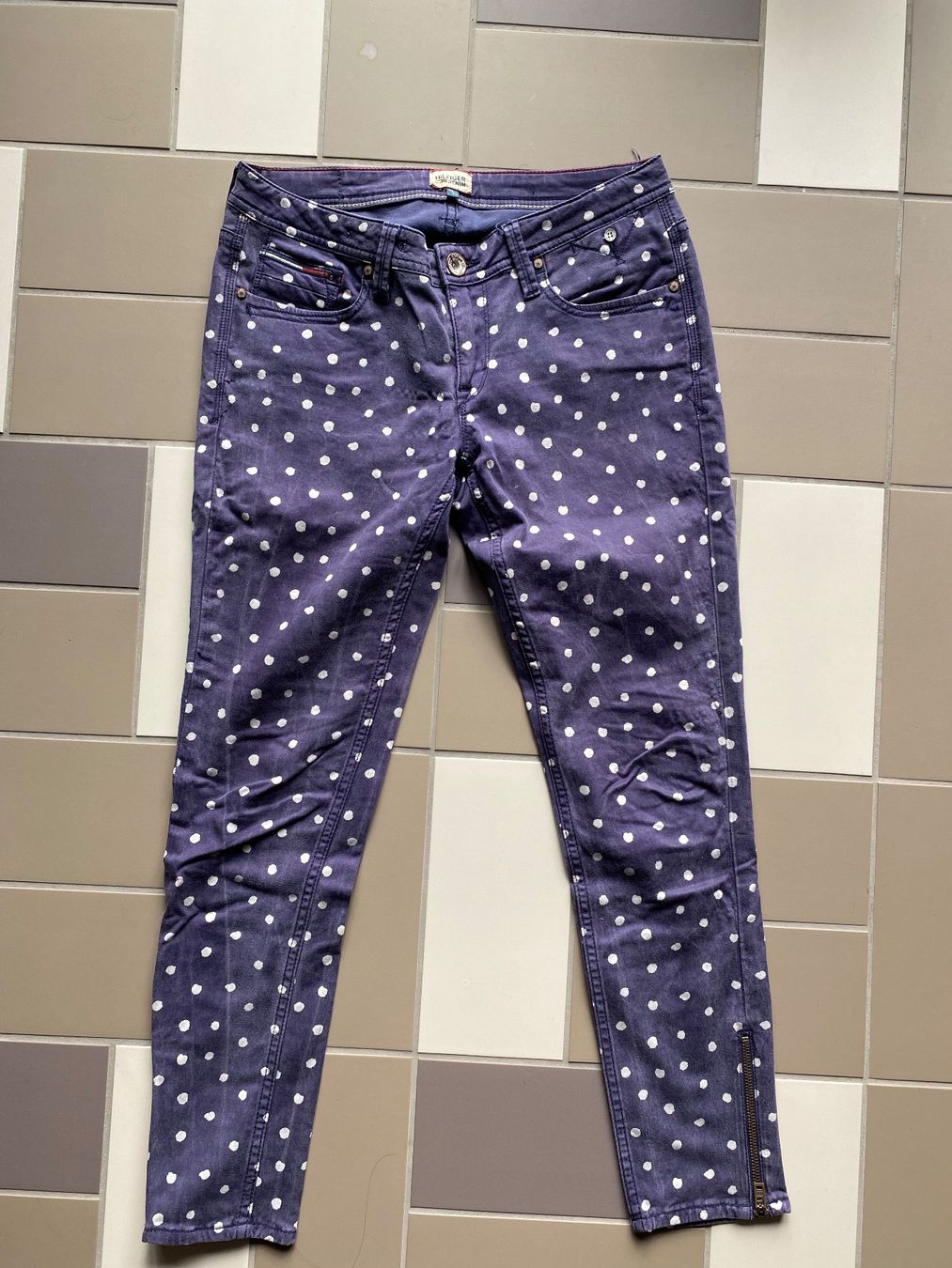 Tommy Hilfiger Hosen: Hose von Hilfiger Denim – Gebraucht aus Schlieren von kaj_xvx7