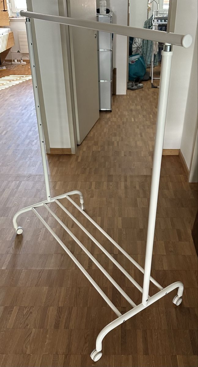 Ikea Guardaroba: Ikea Kleiderstange Riggs  – Usato da Basel venduto da lus_nnk8 2