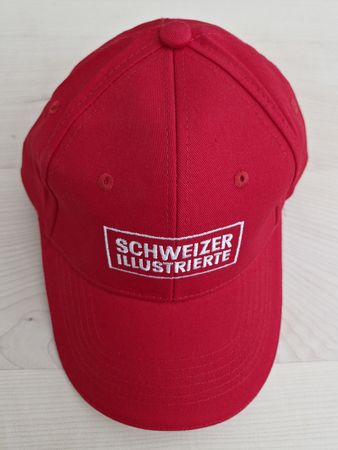 Baseball Cap Schweizer Illustrierte rot verstellbar neu