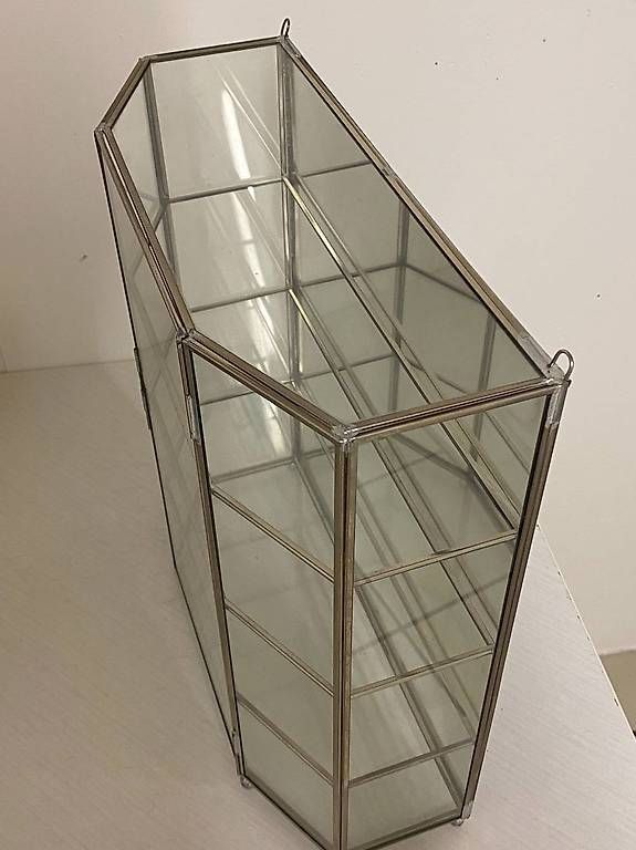 Vitrinen: Vitrines décoratives – Gebraucht aus St-Blaise von NSUTT1953 4