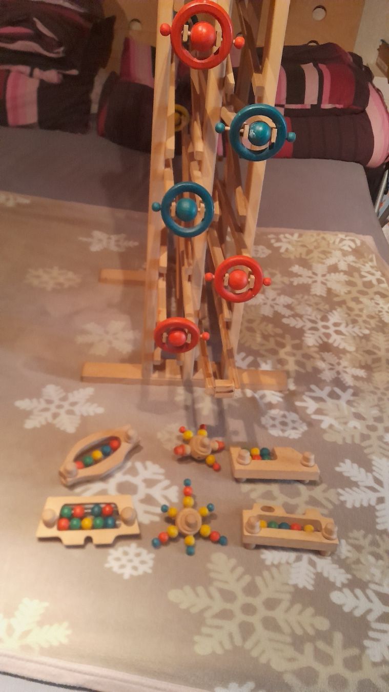 Giochi: Kugelbahn/Rollbahn aus Holz – Usato da Sumiswald venduto da Rotmy 2