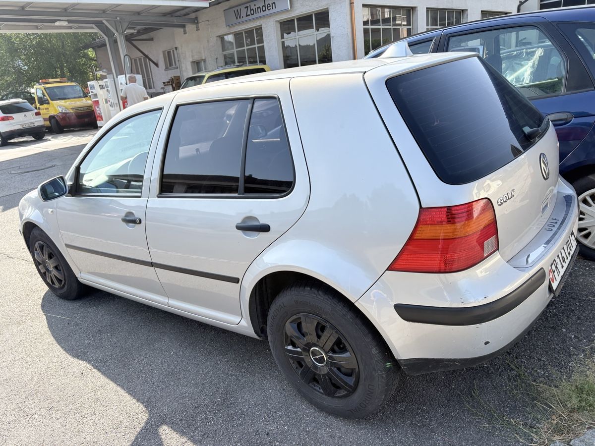 VW Autos: Vw Golf 4 Motorschaden  – Defekt aus flamatt von mmkarton 1