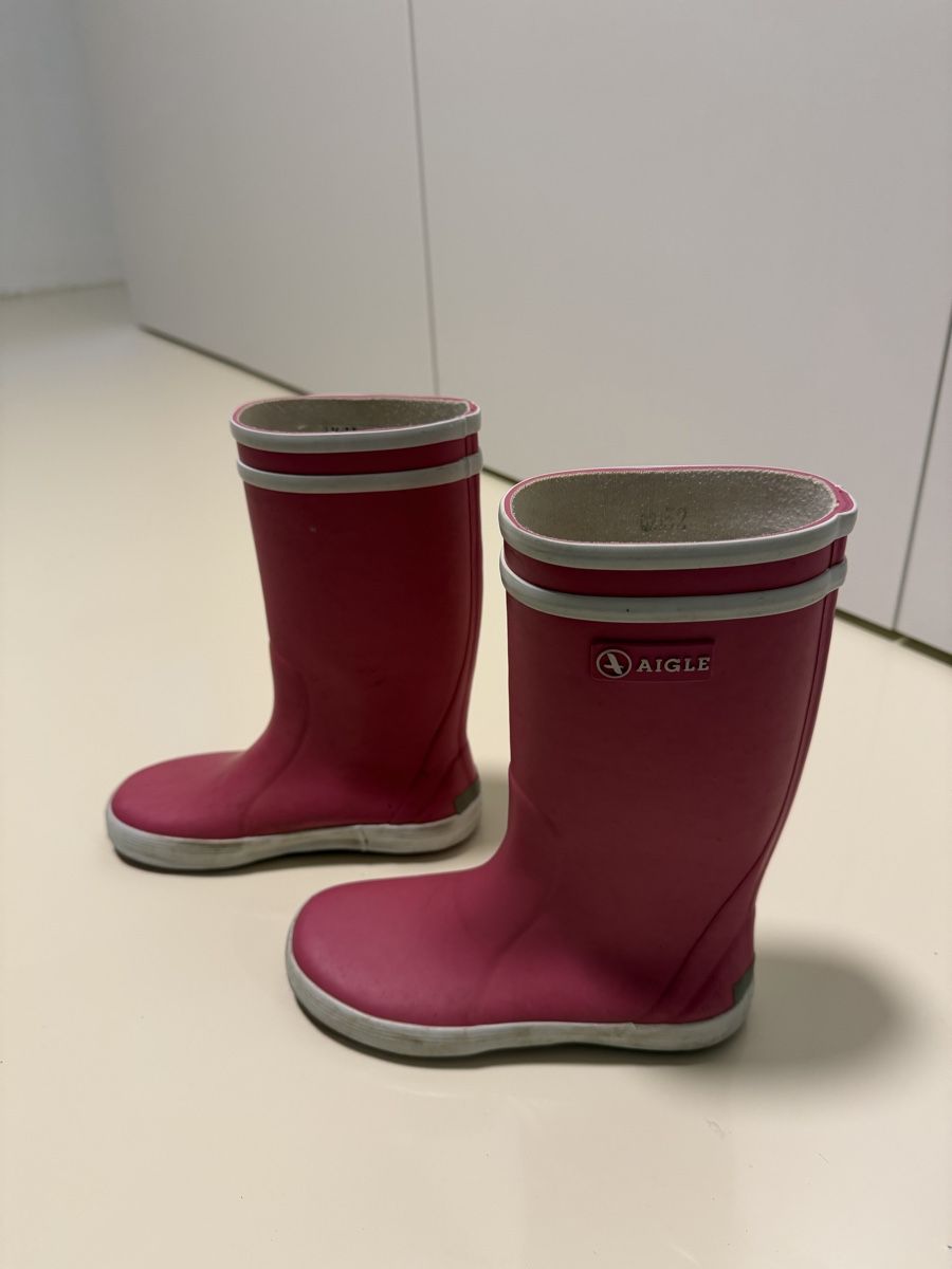 Scarpe per ragazze: Gummistiefel Pink Gr 30 – Usato da Bonstetten venduto da Tulli.Tulla