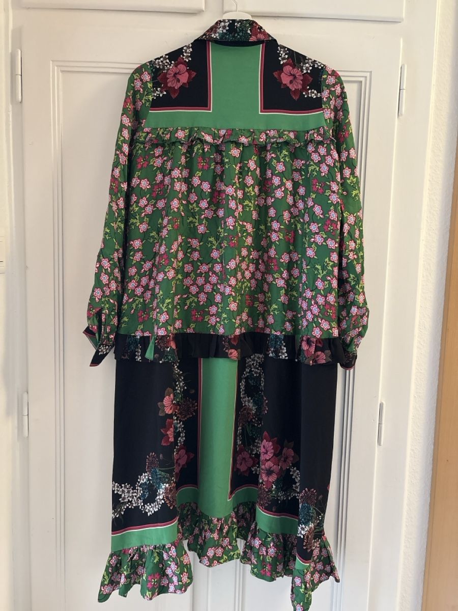 Sandro Kleider: Sandro Kleid mit Blumenmuster Grösse 36FR – Gebraucht aus Luzern von One0911 2