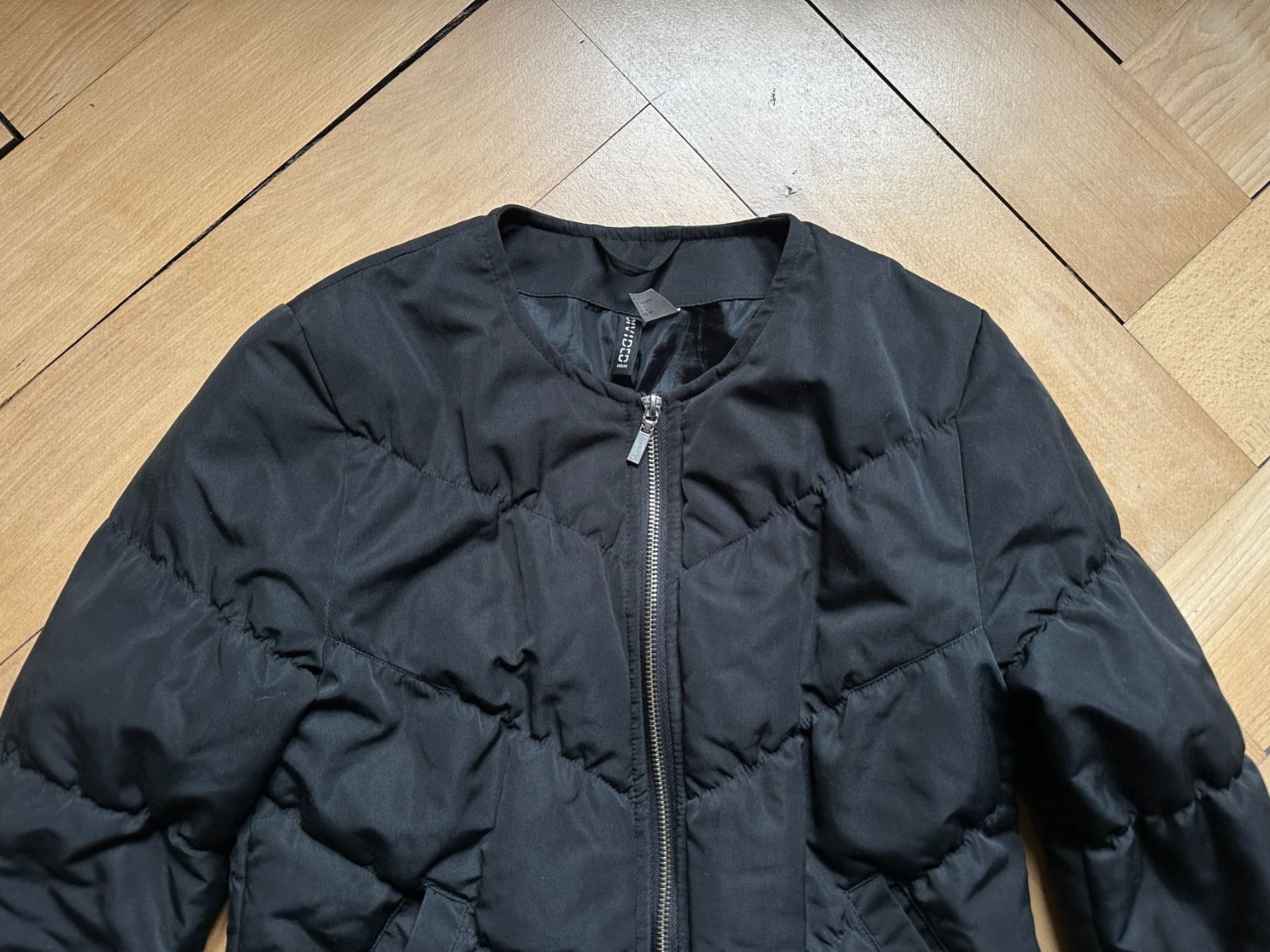 H&M Jacken: Jacke schwarz - 34 – Gebraucht aus Zürich von Diazaio 1