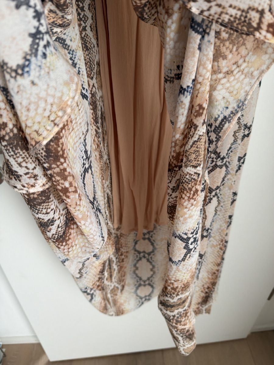 Maje Vestiti: Kleid Maje Gr. 2 – Usato da Othmarsingen venduto da Darija7 2