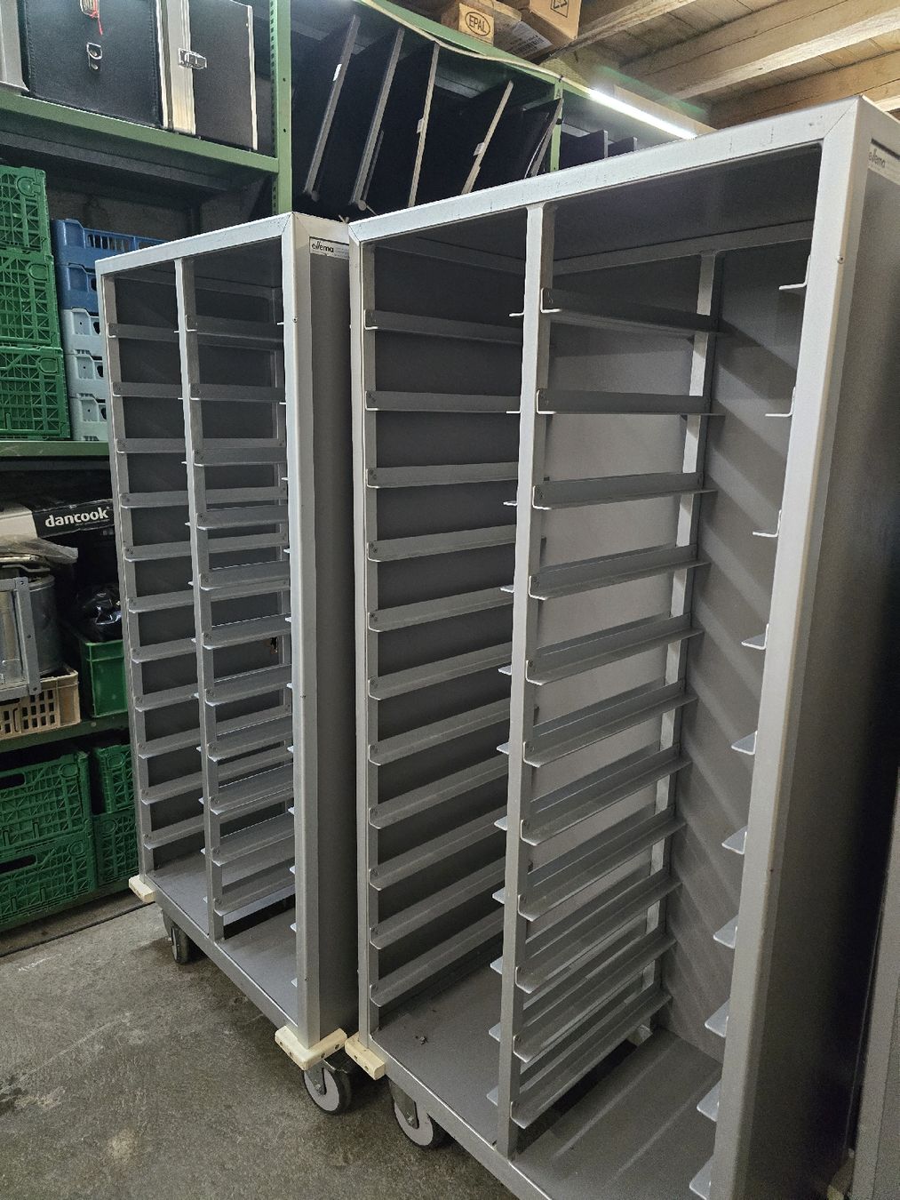 Mobili & Arredamento: Rollwagen / Tablarwagen, Gastro, ##31 – Usato da Wuppenau venduto da Gastro.Wuppenau 4