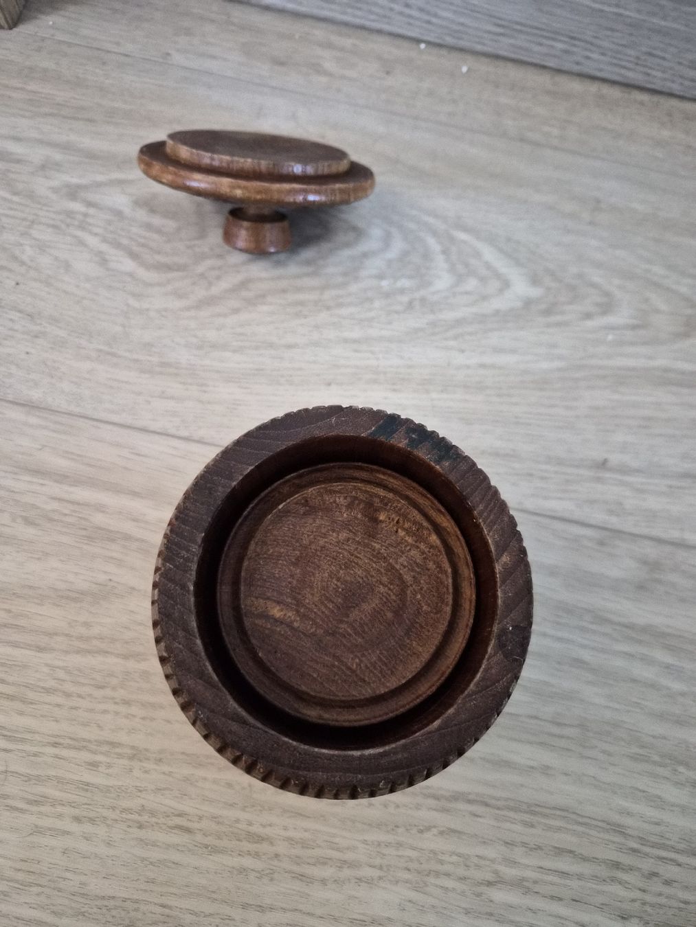 Sottobicchieri: Ensemble de dessous de verre en bois sculpté + pot – Usato da La Joux FR venduto da car_ck96 5