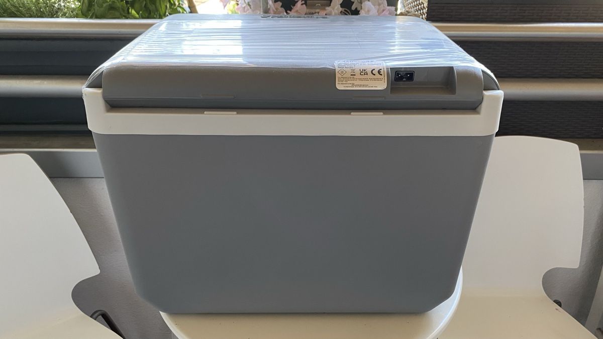 Campingaz Frigoriferi & Refrigeratori: Campingaz Powerbox Plus 36L Cooler - Perfect for Summer Trip – Nuovo (secondo la descrizione) da Wettingen venduto da spi_p2bp 1