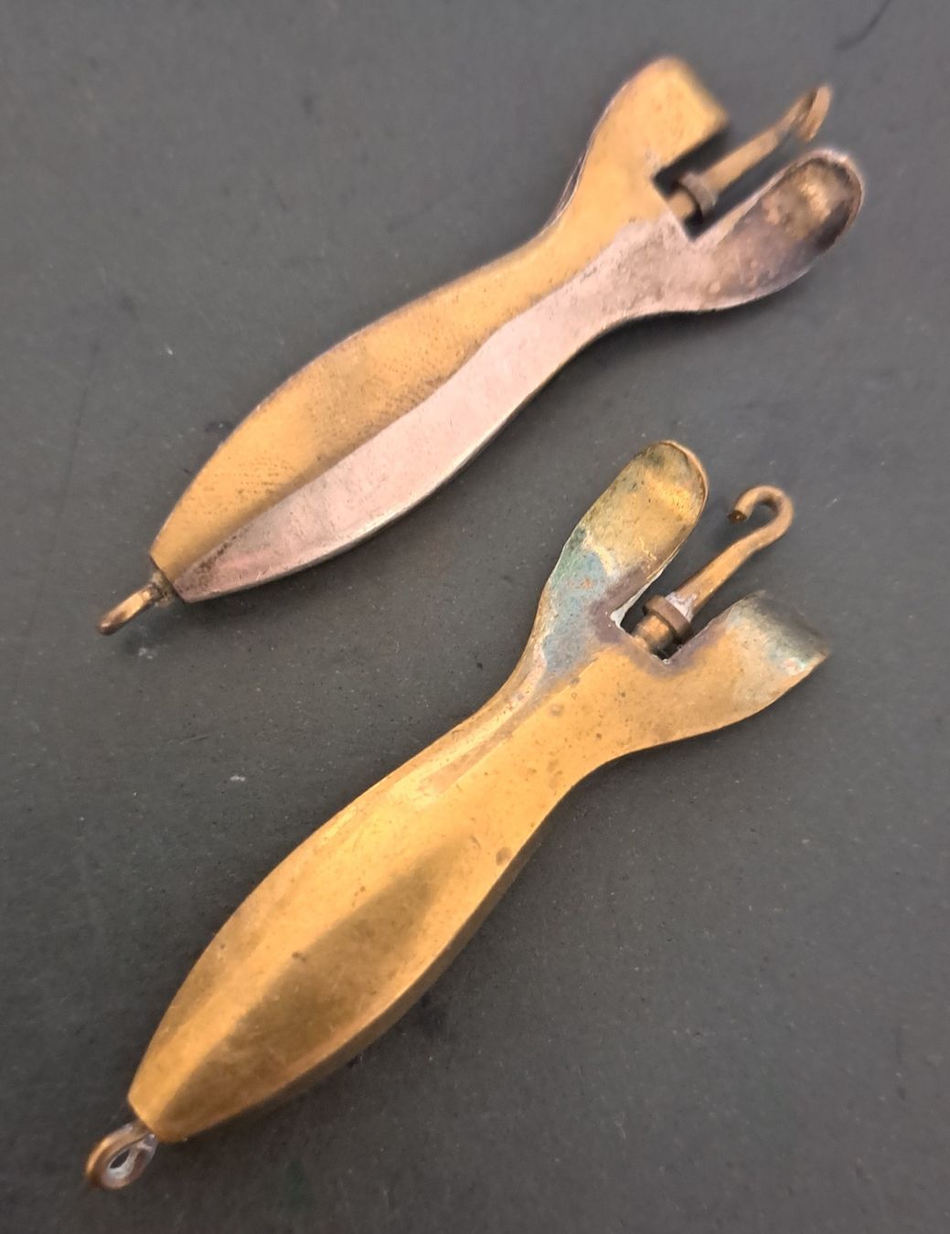 Köder: 2 anciens devons fabriqué en Suisse/2 antik Schweiz Devon – Gebraucht aus Fribourg von versus702 2