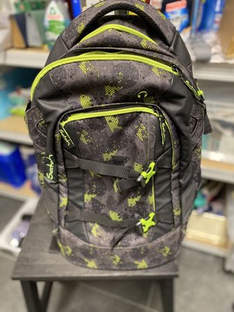 Satch Schulrucksack schwarz/grün 