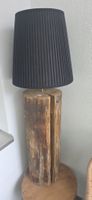 100 Jahre Holzstamm mit Lampe als Fuss Handmade