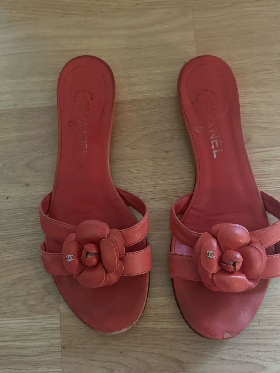 Chaussures femmes: Chanel Schuhe  – Défectueux à Höri par nes_wf9h 1