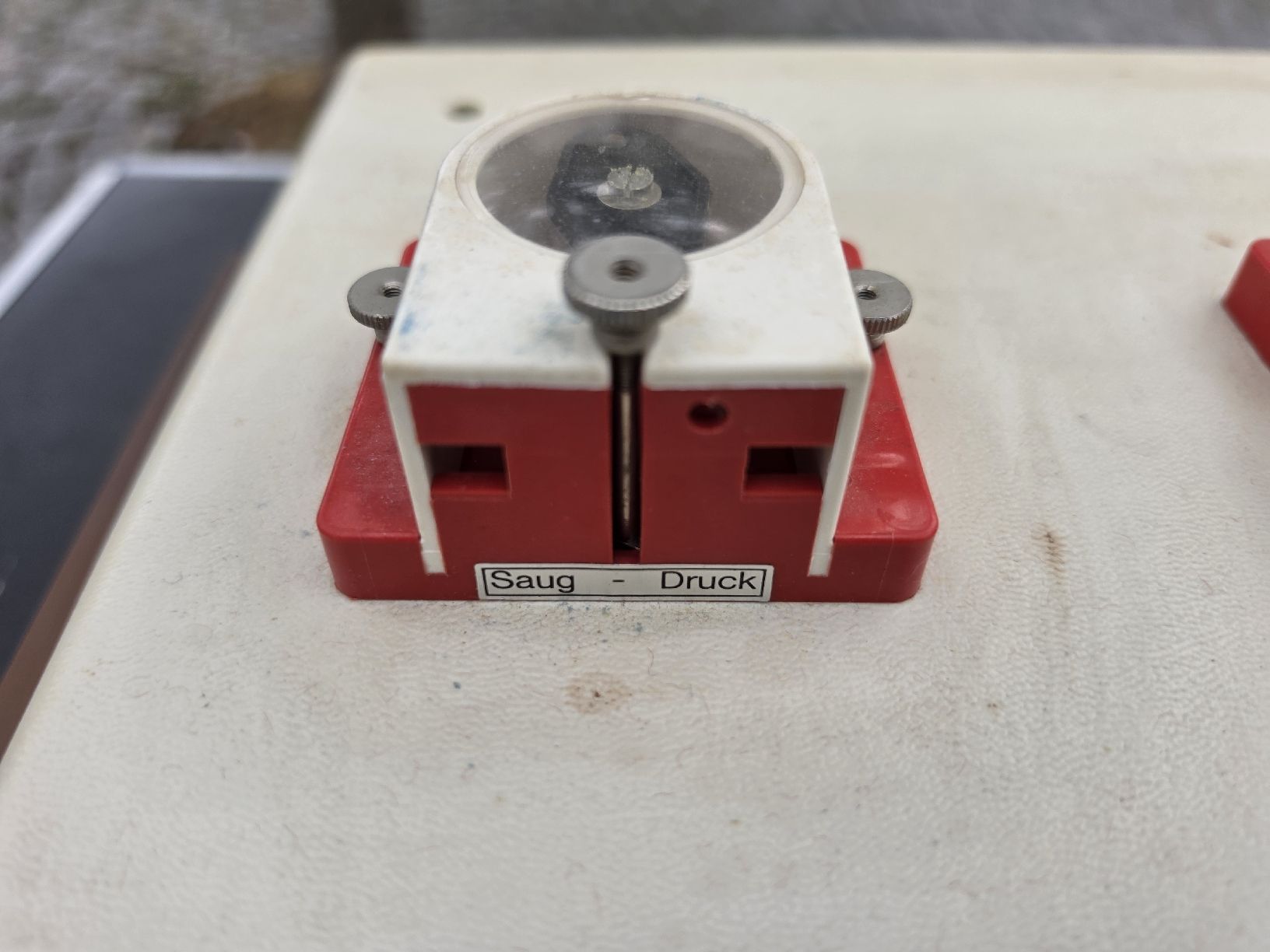 Attrezzature mediche: Physio-Dispenser 4000 gebraucht CORE-VENT 2 Saug-Druck-Einhe – Usato da Mettlen venduto da elios0888 7