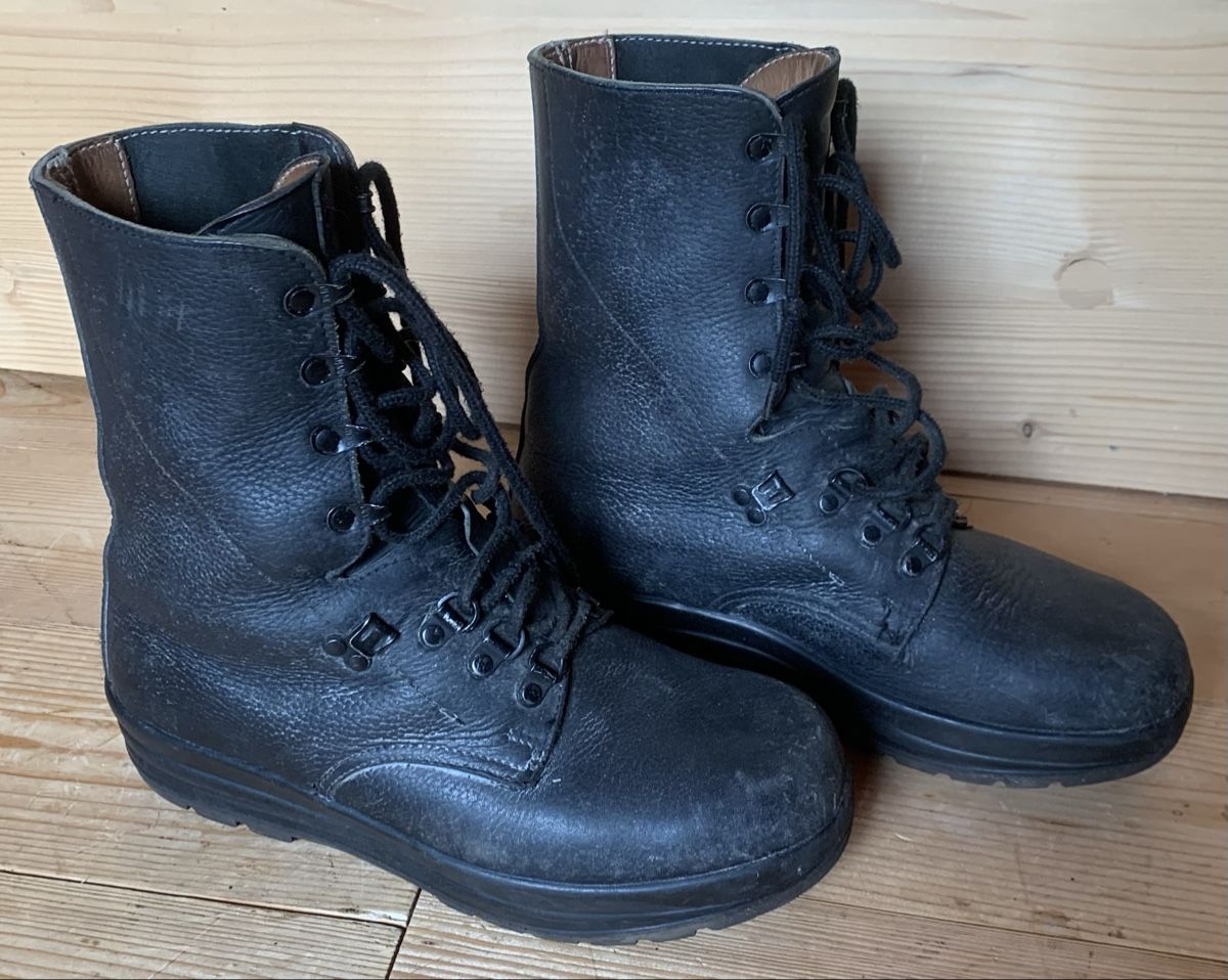 Schweizer Armee Scarpe da uomo: Kampfstiefel der CH Armee Grösse 270/7 – Usato da Goldingen venduto da Bergler012