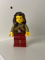 Lego figurine Viking Female Figur