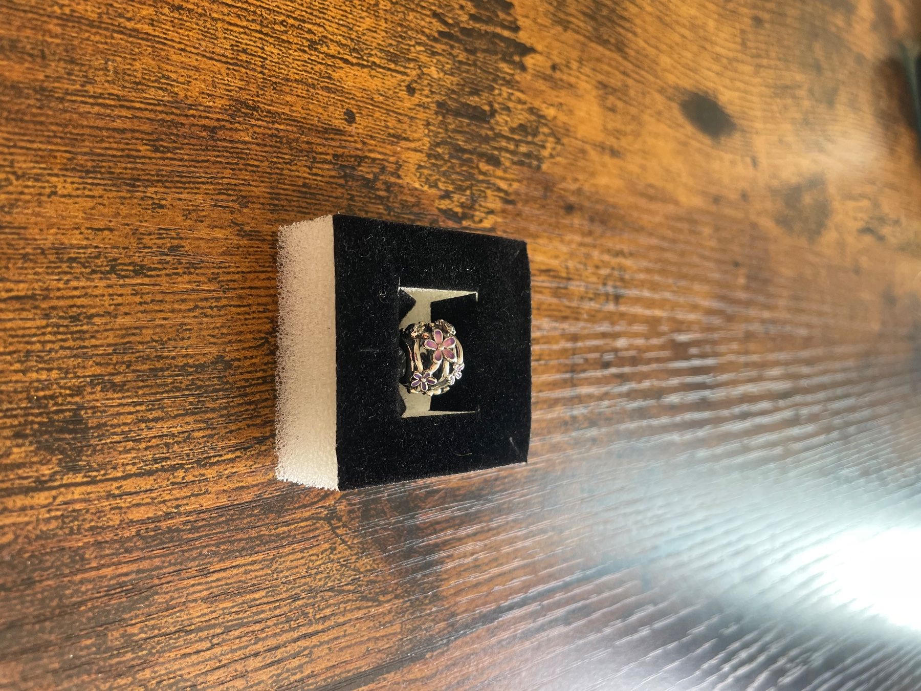 Pandora Anhänger: Pandora Charm Openwork Purple Daisy – Neu (gemäss Beschreibung) aus Zürich von malo_8 1