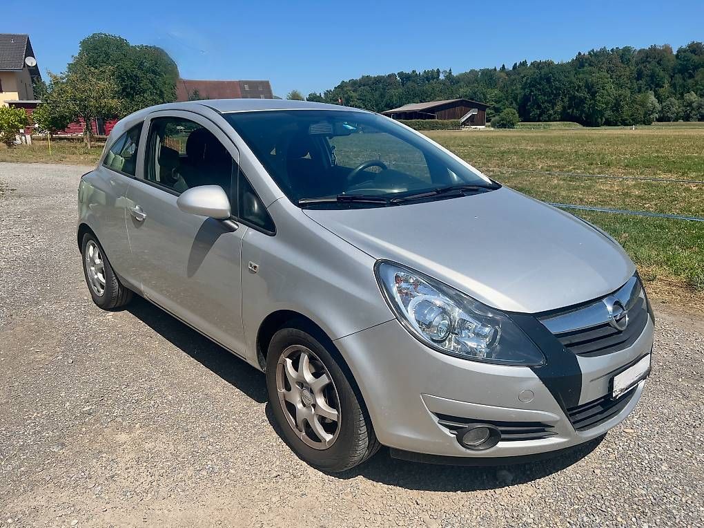 Opel Autos: Opel Corsa D 14 – Gebraucht aus Glattfelden von Raini77