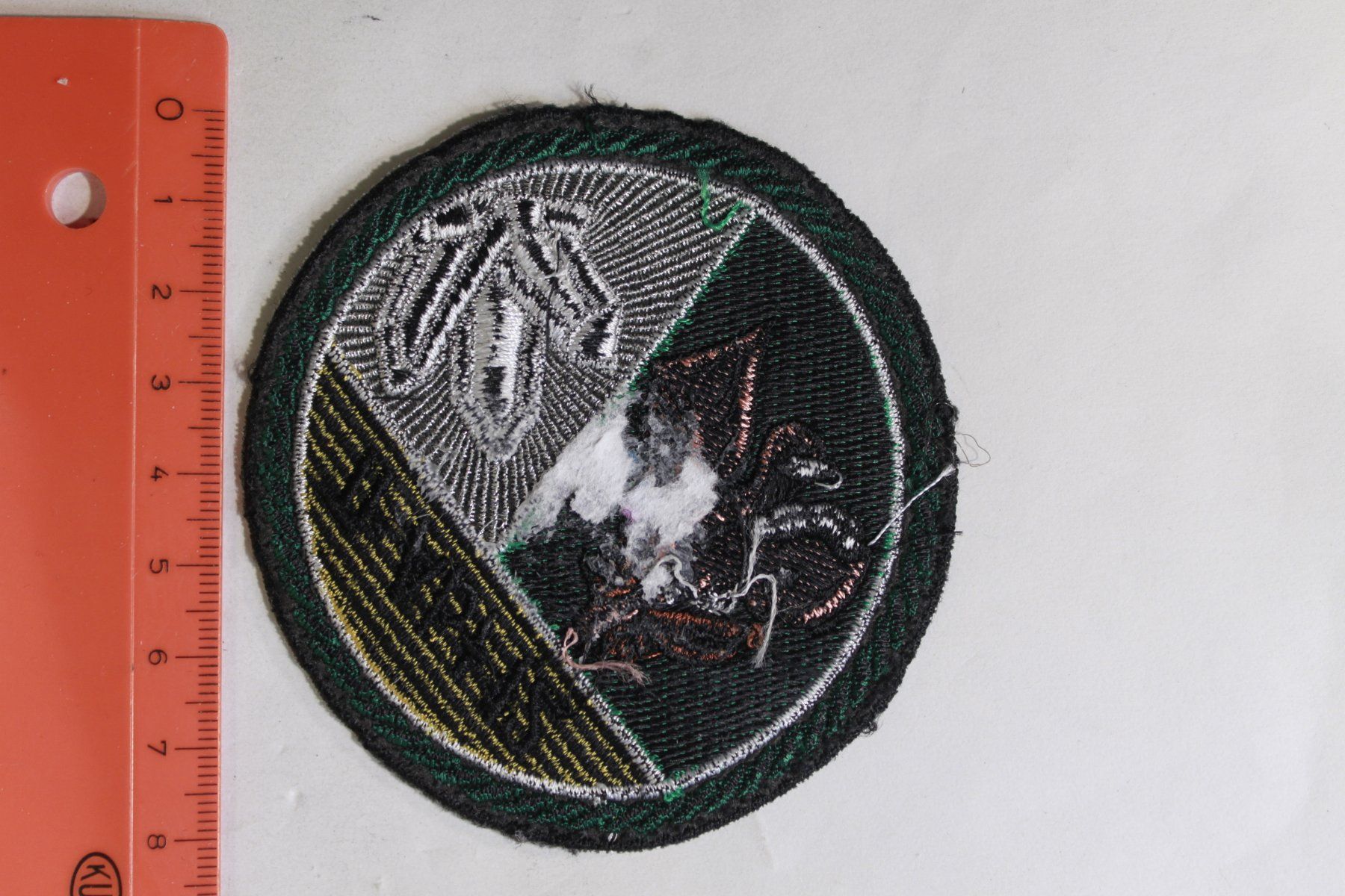 Schweizer Armee Plaketten & Abzeichen: tr abt 12 – Gebraucht aus La plaine von 762 1