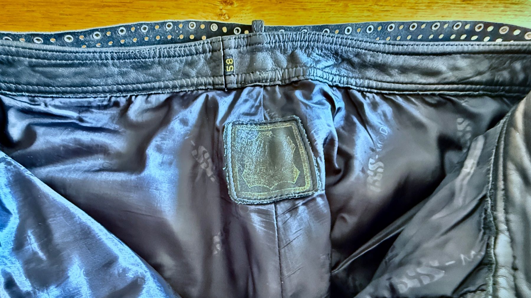 IXS Pantaloni: Motorrad / Leder Hosen IXS  Gr 58 – Usato da Münsingen venduto da kanasawa 3