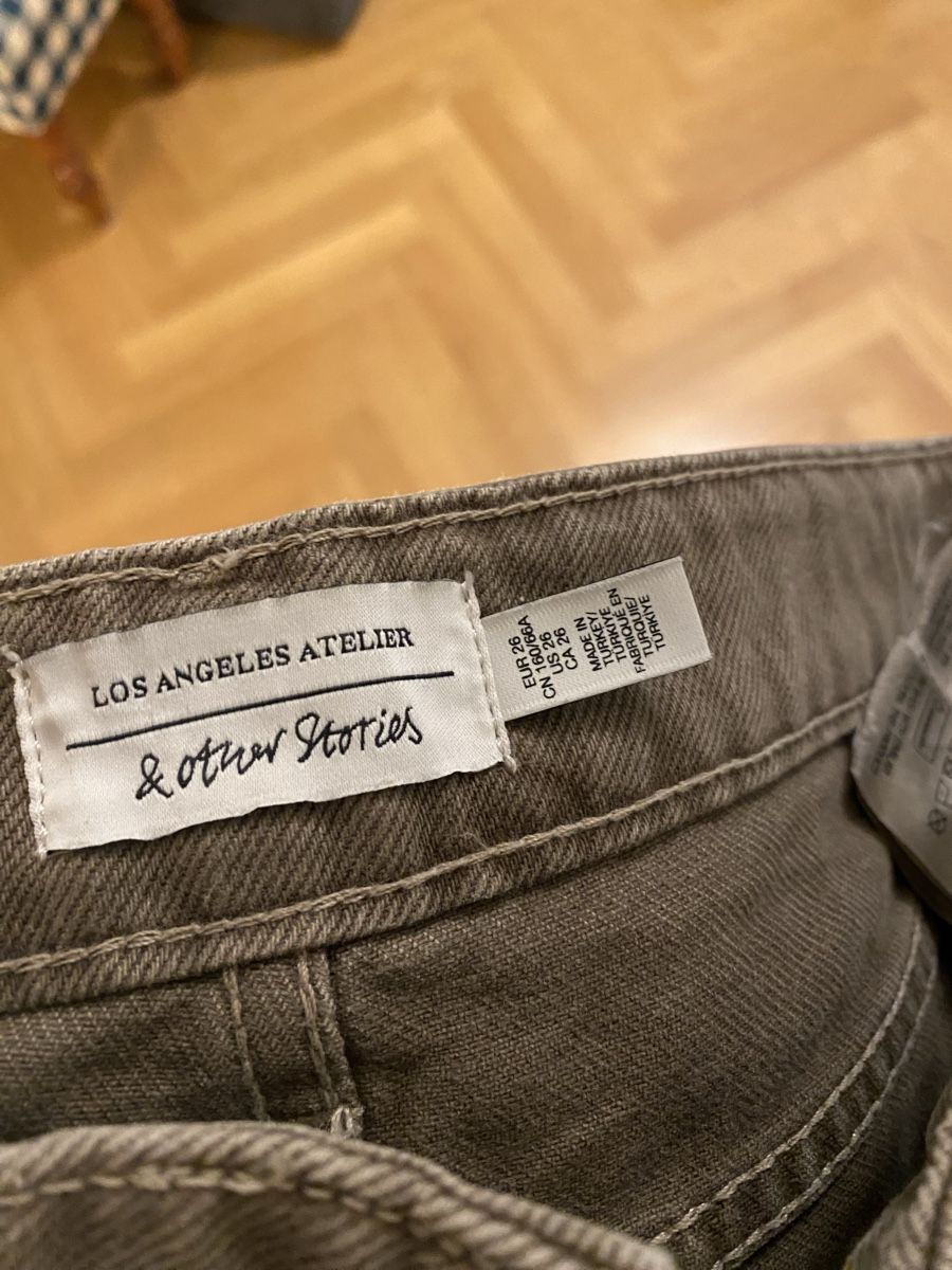 Jeans: Barrel Jeans braun &Other Stories – Usato da Zürich venduto da happycastle 2