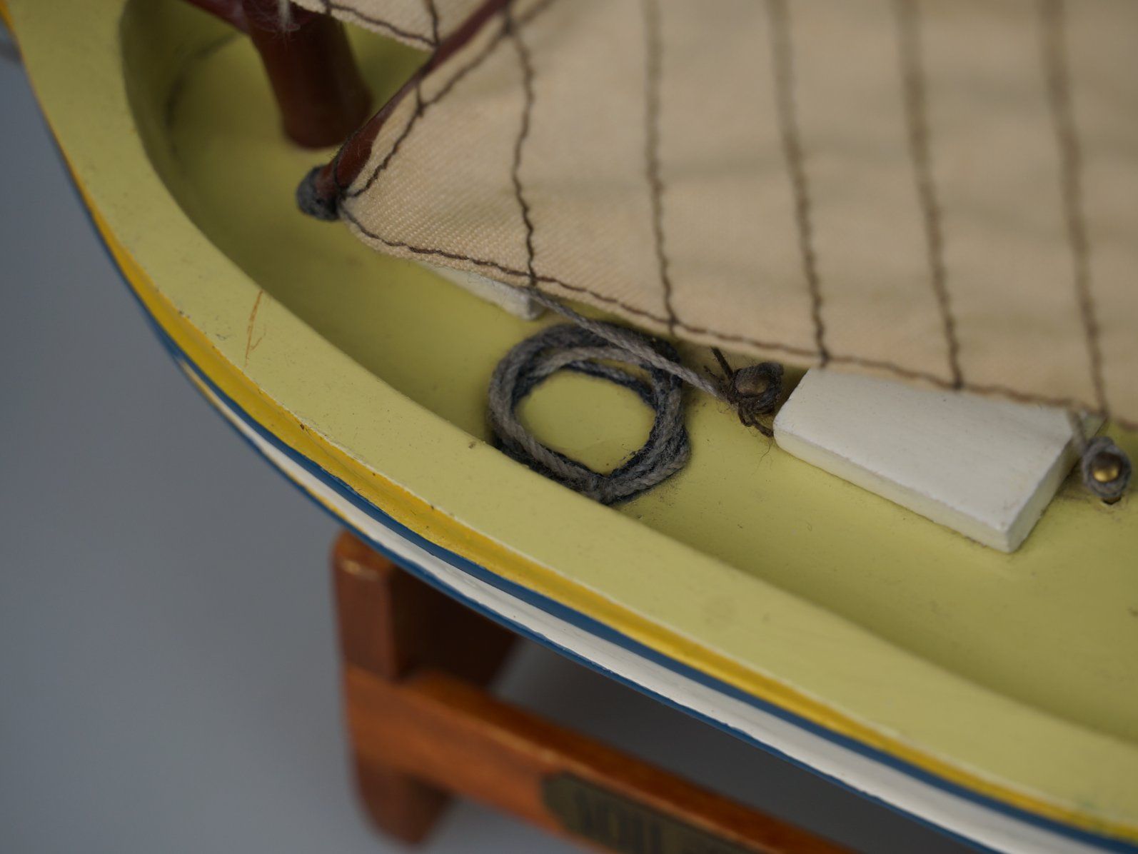 Modellbausätze & Standmodelle: Modellschiff Lateinersegel 9" – Gebraucht aus Rüti ZH von Restwert_Rueti_ZH 3