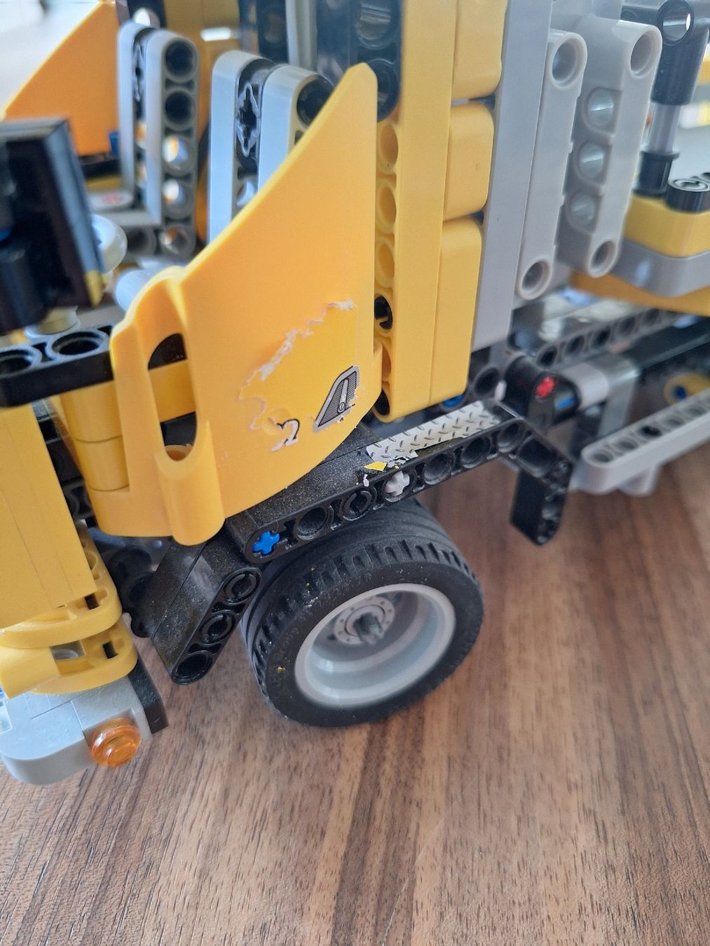 Lego Giocattoli: Lego Technic 8292 gebrauchter Lastwagen mit Anleitung – Usato da Affeltrangen venduto da Salz-Pfeffer 4