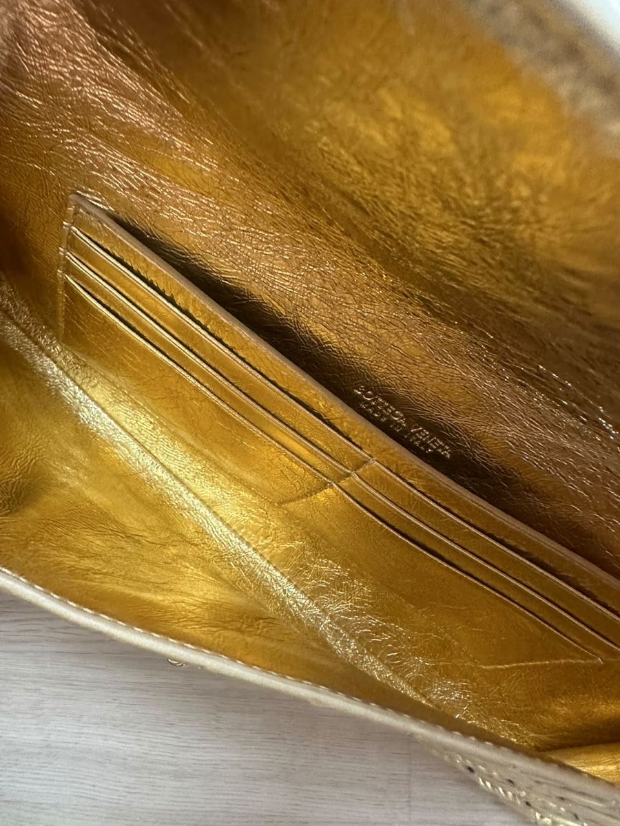 Bottega Veneta Borse: Andiamo clutch Bottega Veneta – Nuovo (secondo la descrizione) da Mellingen venduto da eli_7hdx 7
