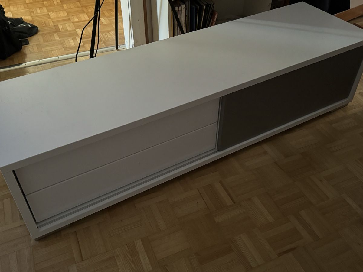 Interio Meubles TV: Interio TV-Möbel (weiss/silber) – D'occasion à Schaffhausen par AMJoho 3