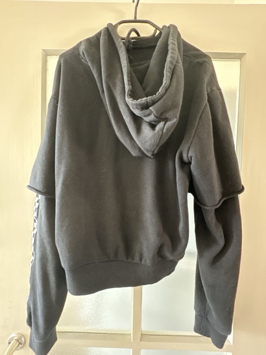 Maglioni & Felpe: Vans Hoodie – Usato da Basel venduto da yourlocalvivi 2