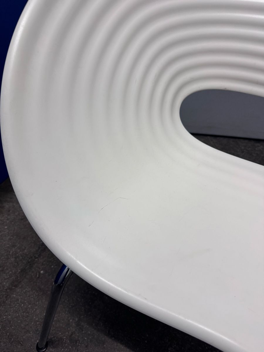 Vitra Sedie: Stuhl Vitra Tom Vac Design Ron Arad – Usato da Bern venduto da samryan 5