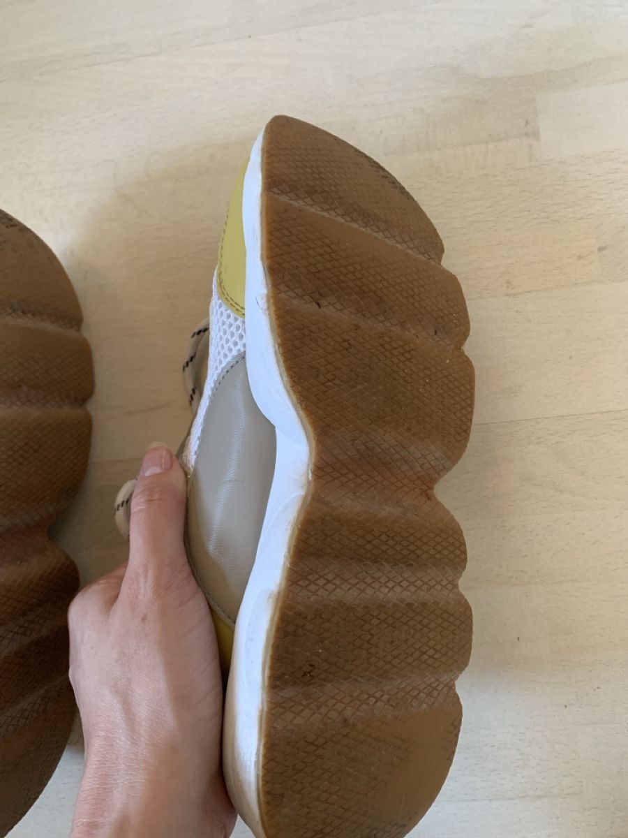 Scarpe da donna: Sneaker/Turnschuhe 37 gelb/weiss/beige – Usato da Sargans venduto da aebi081 3