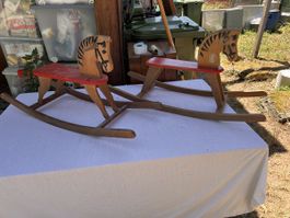 Schaukelpferd Holz 2 Stk. (85)