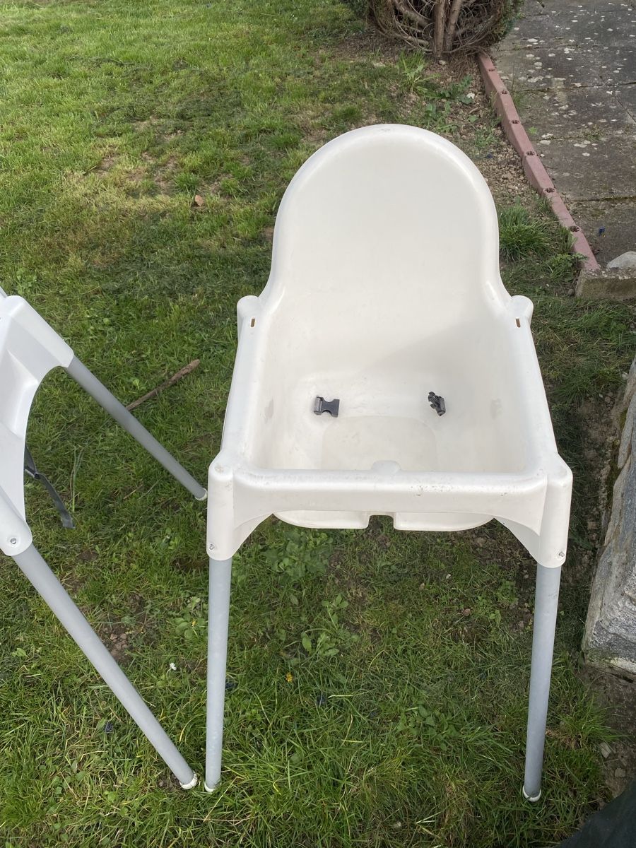 Ikea Seggioloni: 2 Kinder Hochstühle – Usato da Sissach venduto da SV-650 1