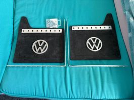 VW Käfer Zubehör ---- Schmutzfänger mit VW-Emblem