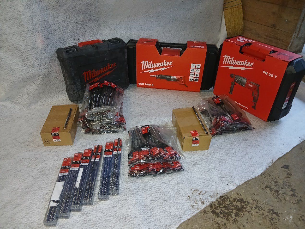 Milwaukee Tutti gli attrezzi: Milwaukee Werkzeug Set, neuwertig – Nuovo (secondo la descrizione) da Brunegg venduto da As15