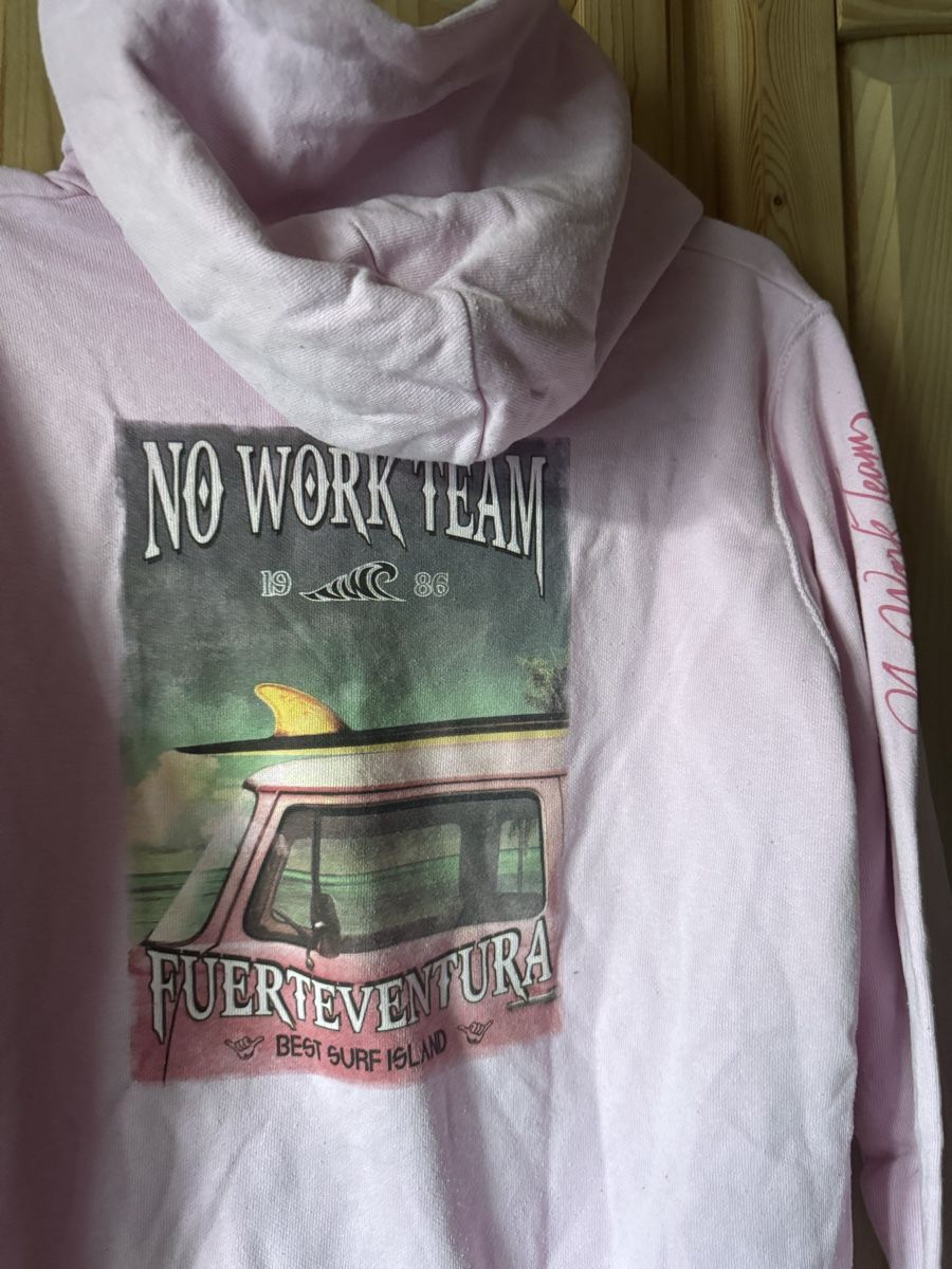 Maglioni & Felpe: NWT Hoodie Rosa – Usato da Hergiswil NW venduto da kaufe_bei_kaufmann 4