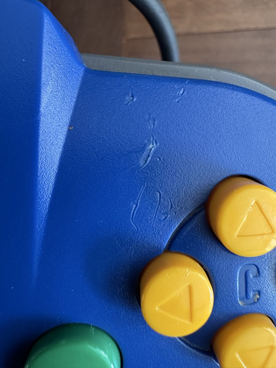 Nintendo Giochi: Nintendo N64 inklusive 2 Controller & 5 Games – Usato da Künten venduto da Spike17 3