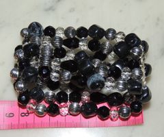 SCHÖNES ARMBAND «PERLEN» 5 CM BREITE DEHNBAR NEU